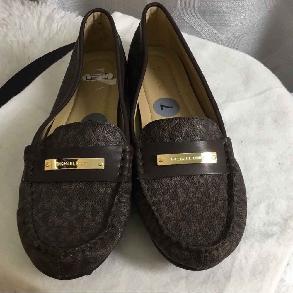 MICHAEL Michael Kors Brown Logo-Print Moccasin Loafers with Gold Plaque - Picture 8 of 8